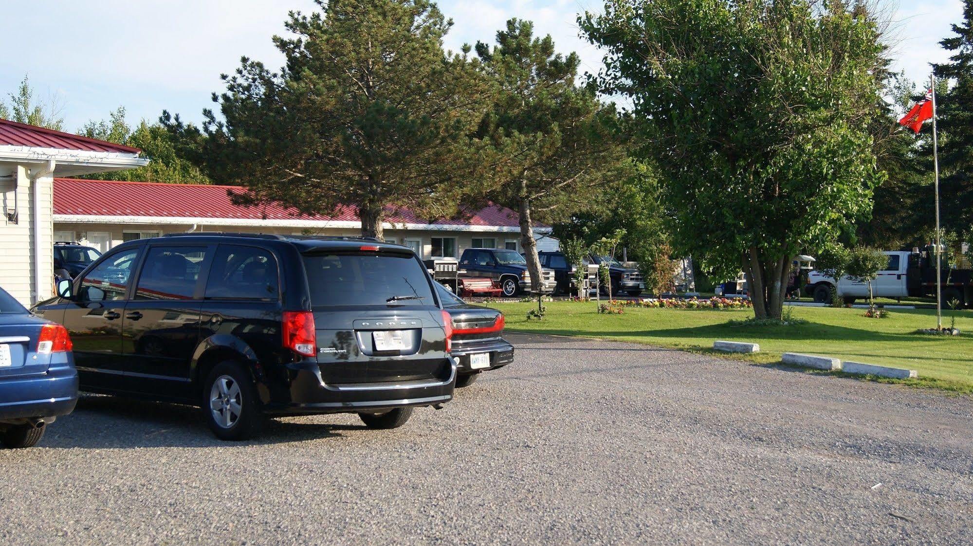 Blue Jay Motel Peterborough Exterior foto